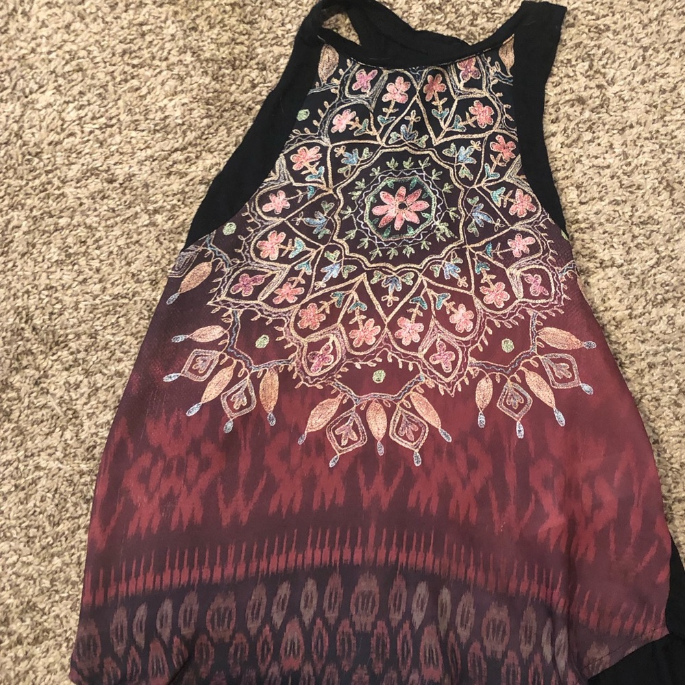 Hollister tank